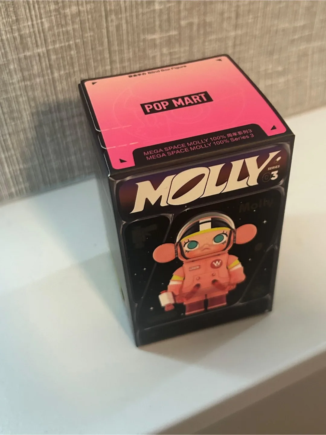 Mega Space Molly 100% Series 3 Ted 2 Pop Mart image indicator(5)