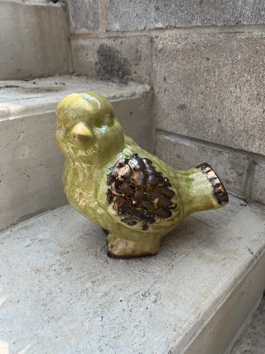 Green Ceramic Bird Figurine thumbnail