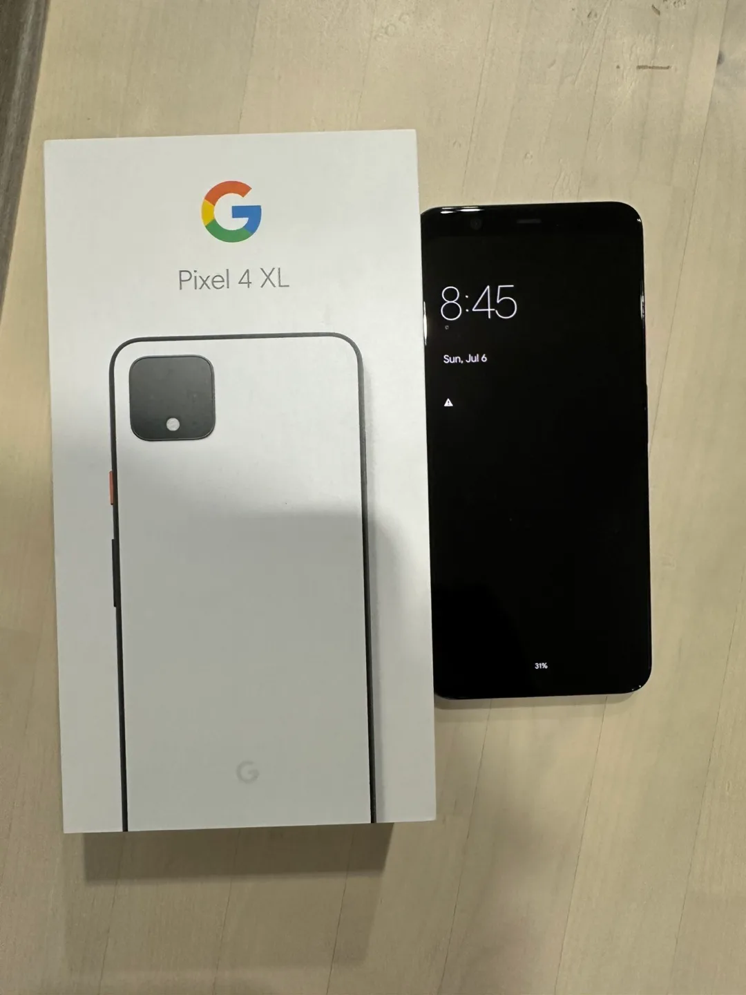Google Pixel 4 XL - White image indicator(4)