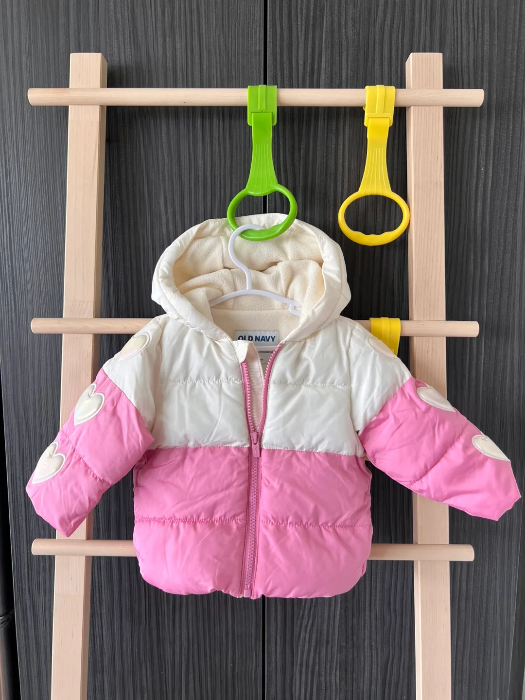 Old Navy Baby Puffer Jacket (6-12M) thumbnail