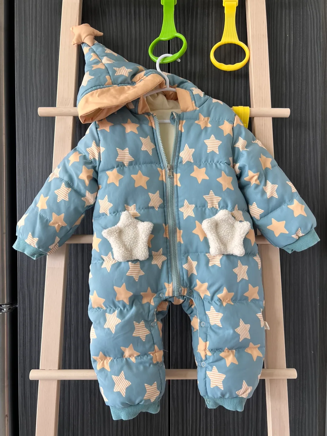 Star Pattern Baby Snowsuit with hood thumbnail