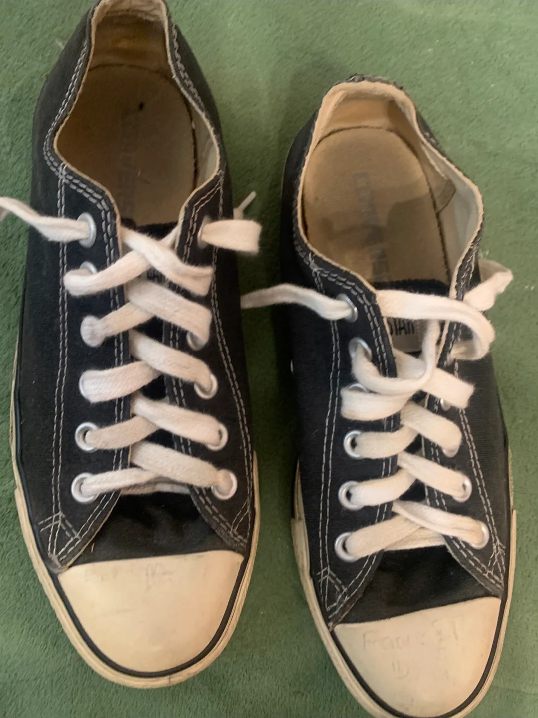 Converse All Star Low Top - Size 7 Women's thumbnail
