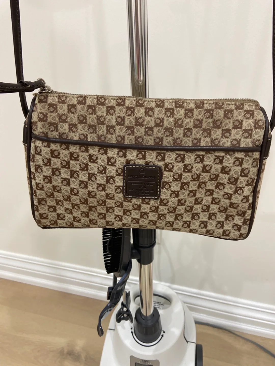 Liz Claiborne Bucket Hat & Crossbody Bag Set image indicator(2)