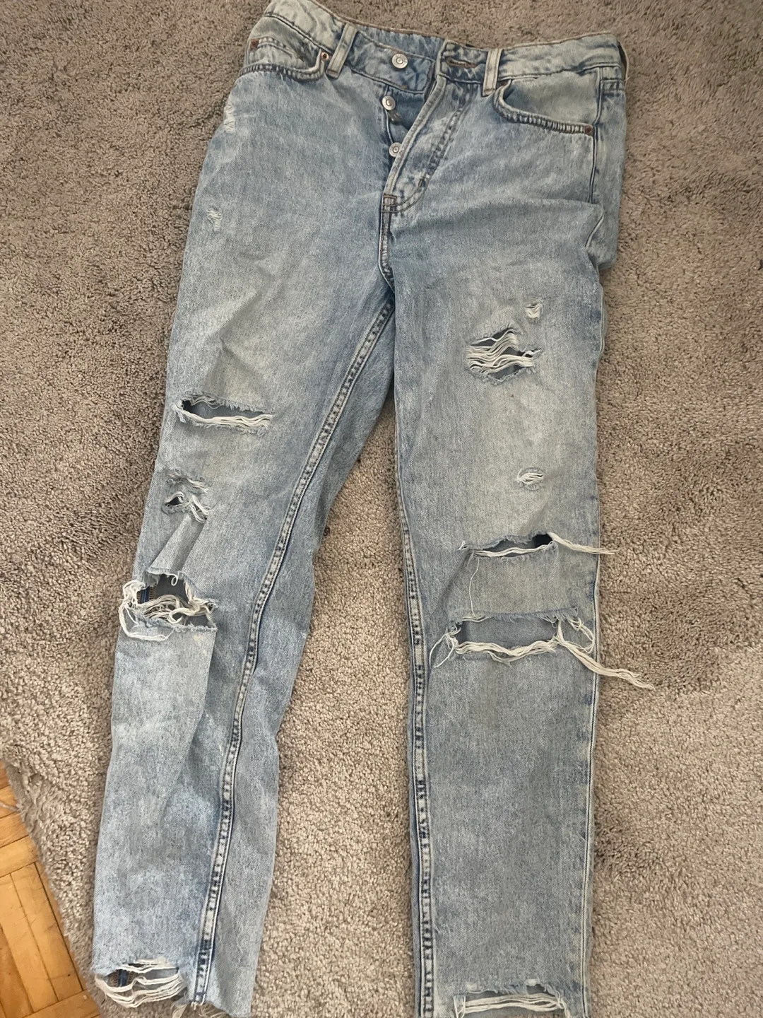 H&M Divided Jeans - Size 2 thumbnail