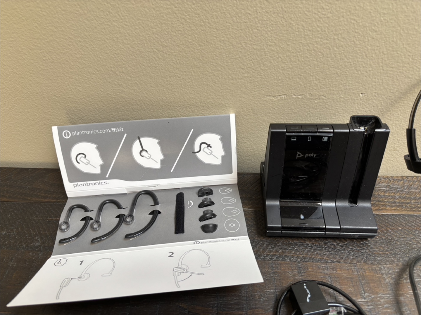 Plantronics Poly Savi 8200 Office Wireless Headset - photo 2