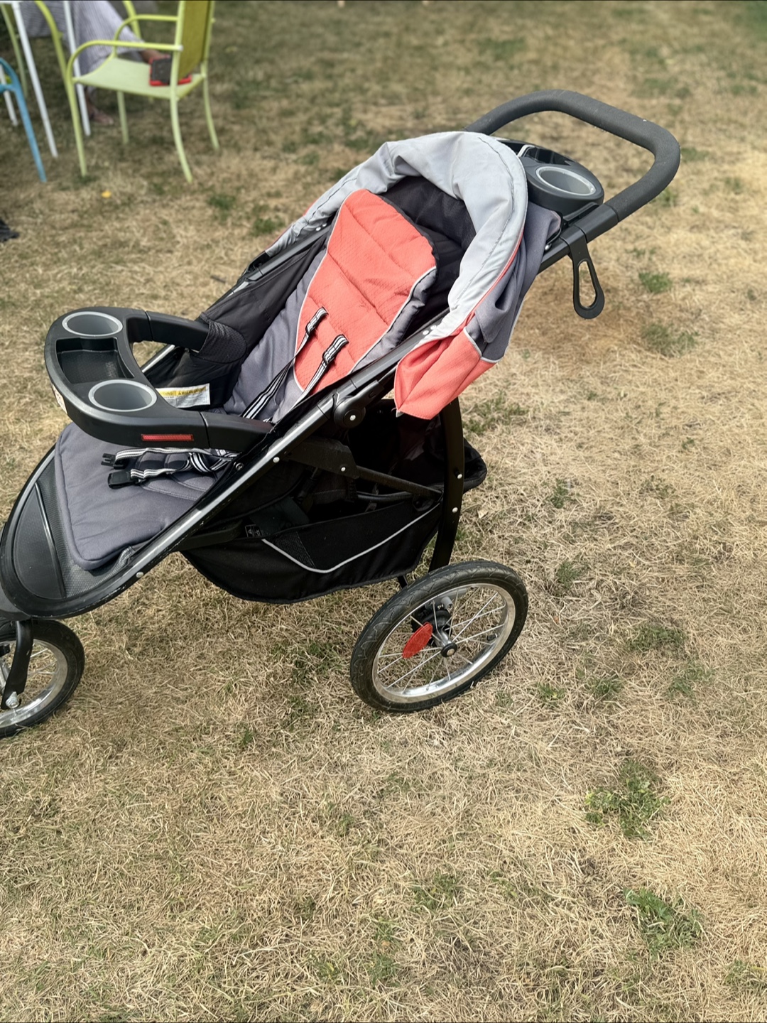 Jogging Stroller - Great Condition! - photo 4