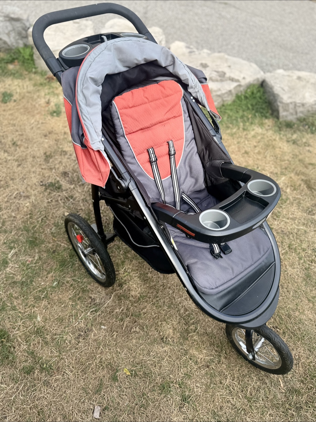Jogging Stroller - Great Condition! - photo 2
