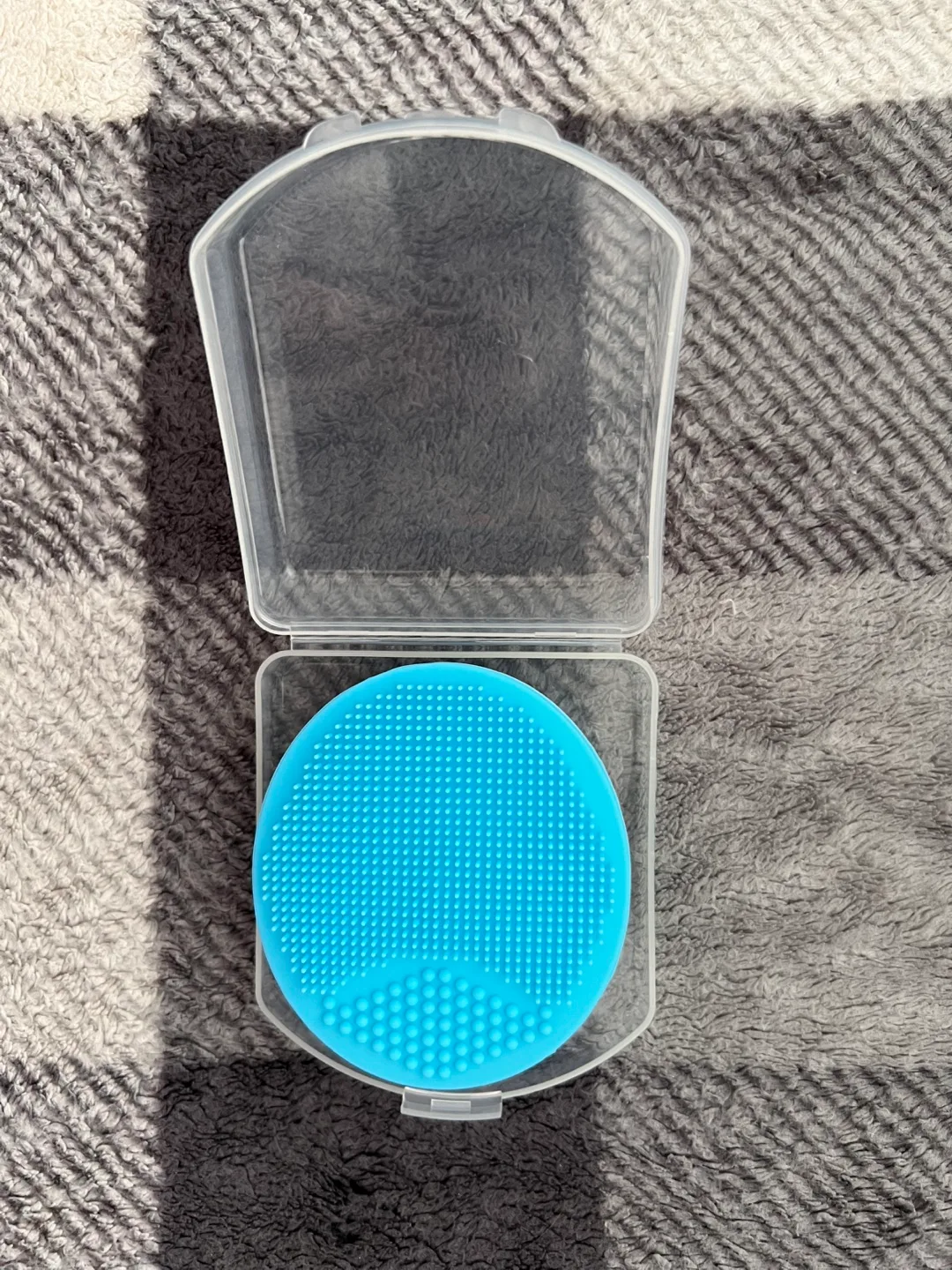 Fridababy bath brush image indicator(2)