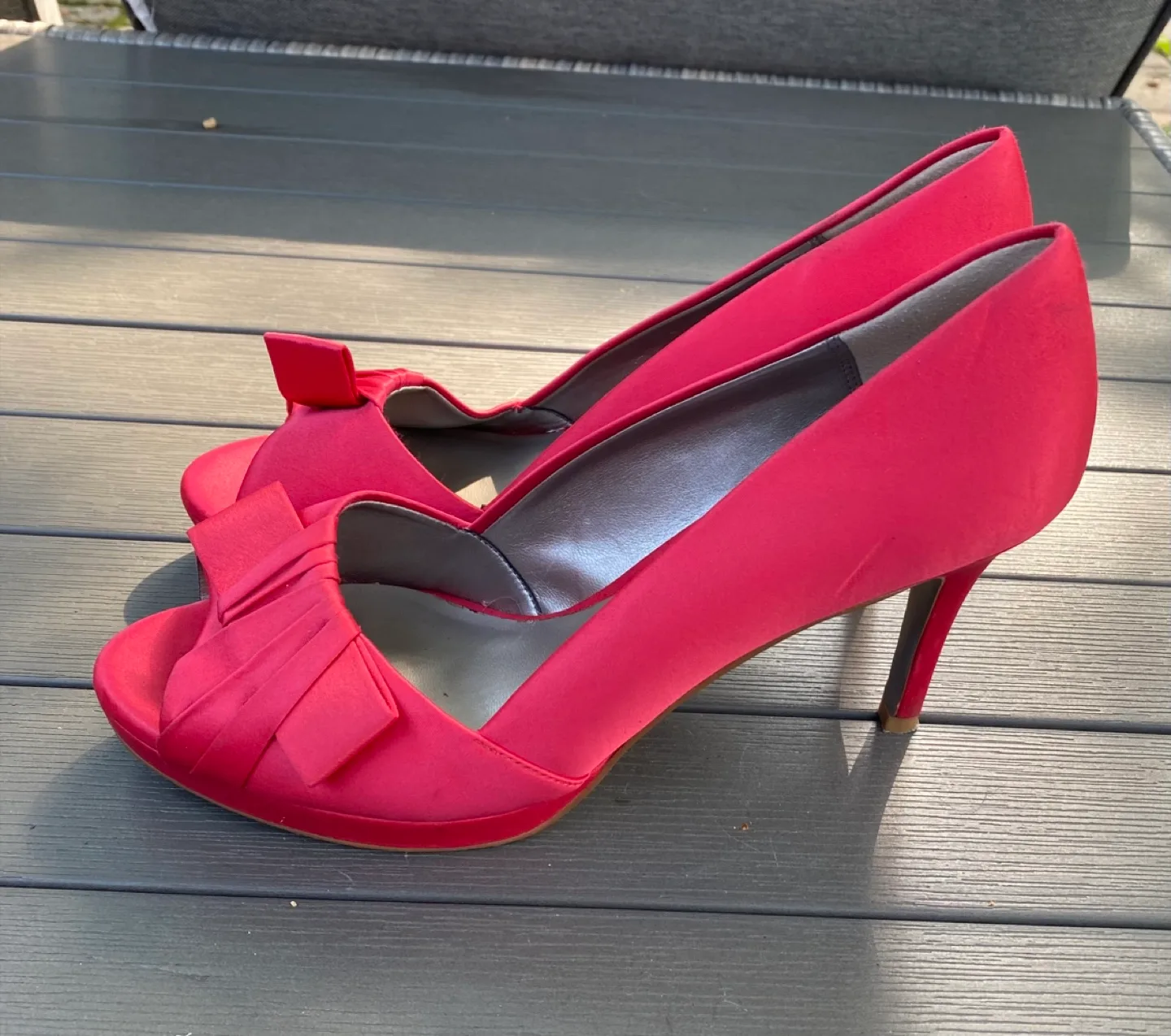 Jacques Vert Red Heels, Size 8 thumbnail