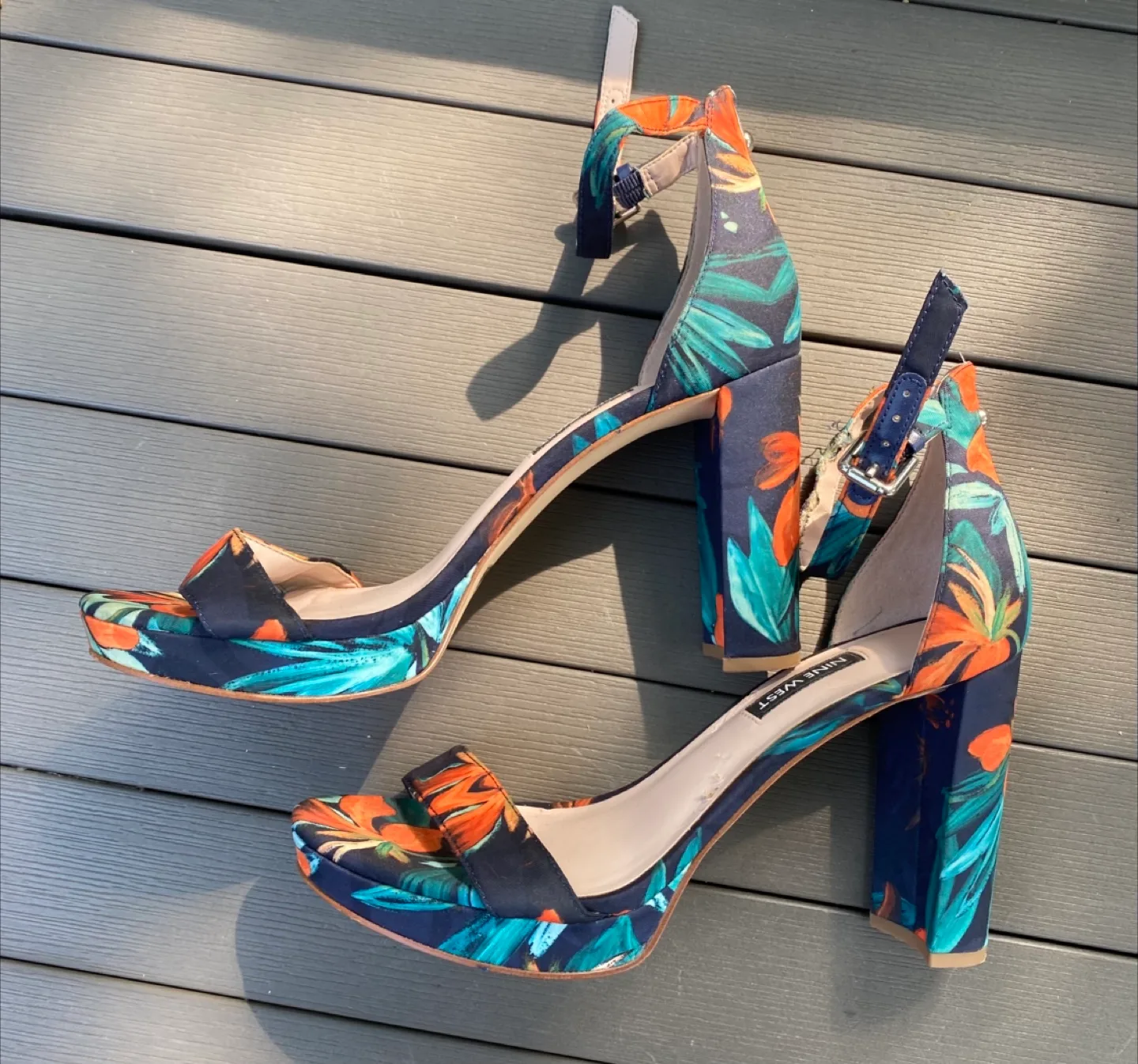 Nine West Floral Tropical Heels, Size 8.5 thumbnail