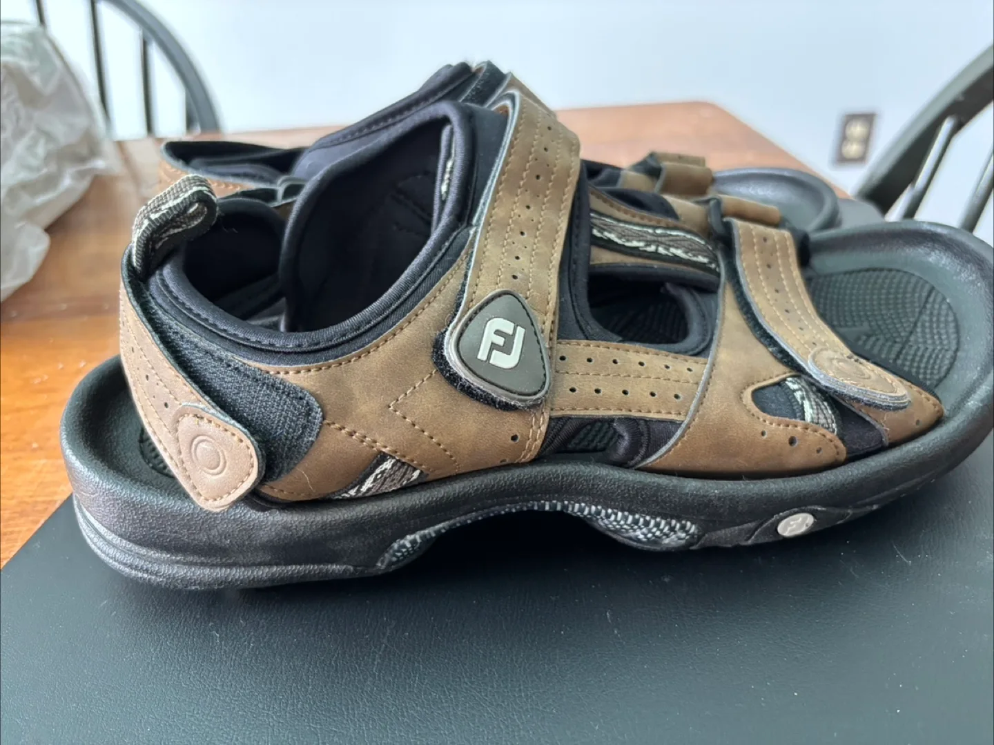 FootJoy FJ Mens  Leather Sport Sandals Golf Soft Spikes image indicator(4)
