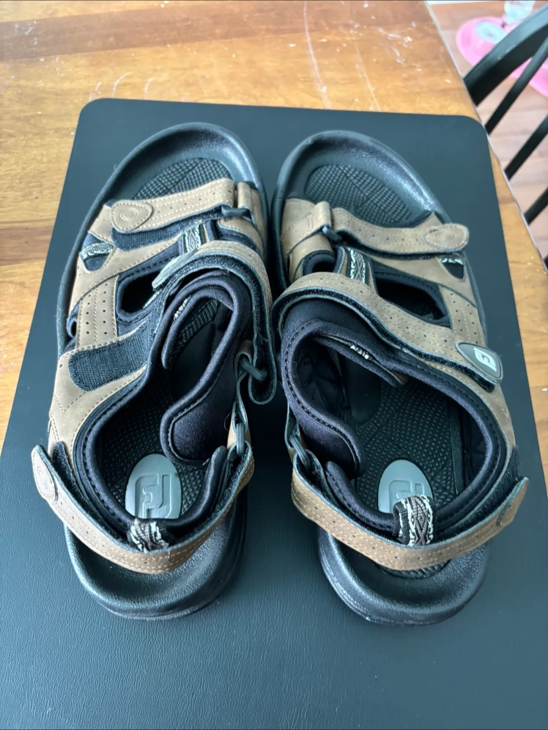 FootJoy FJ Mens  Leather Sport Sandals Golf Soft Spikes image indicator(6)