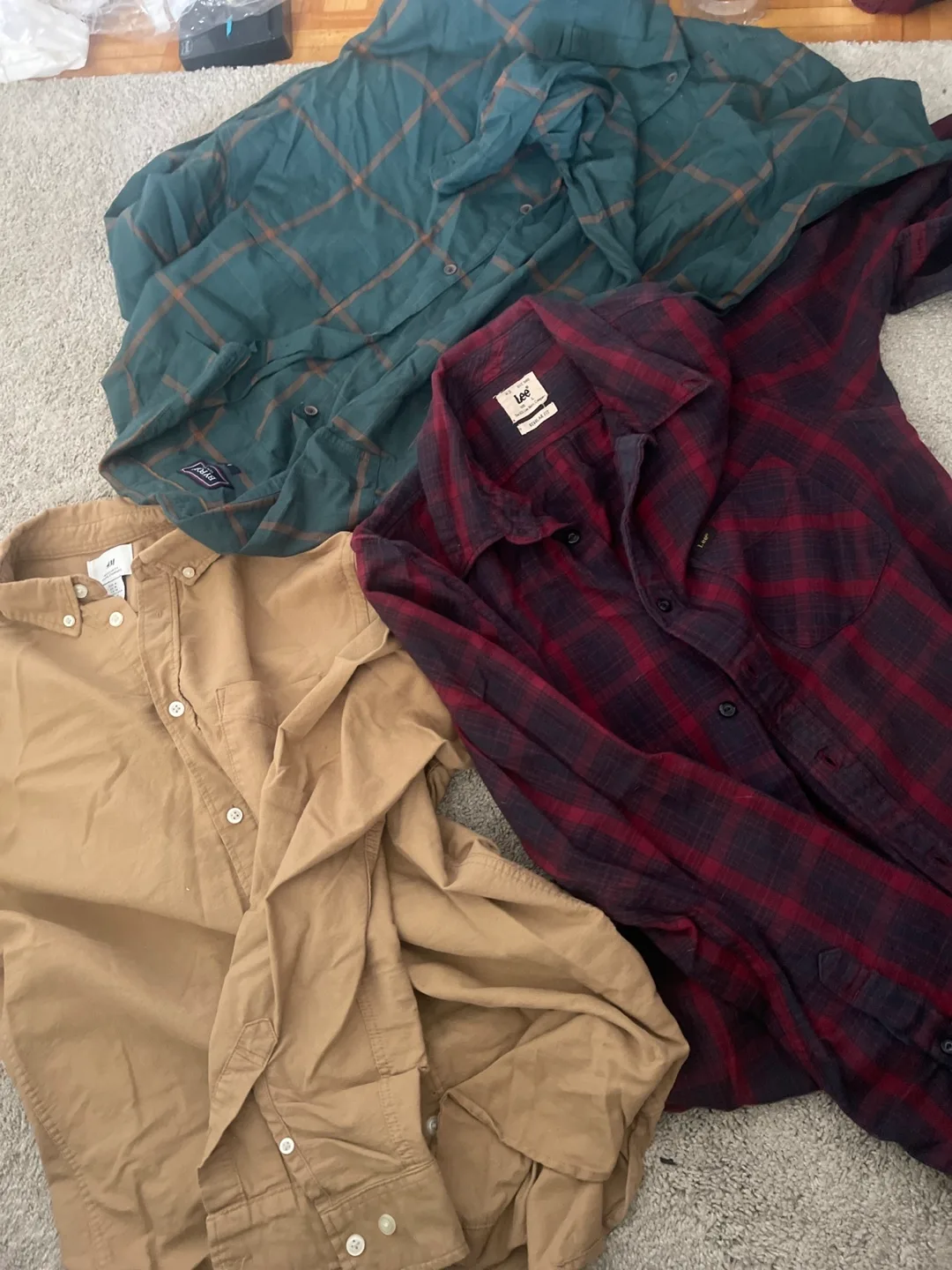 (All in $15)Shirts ,Shorts & dresses thumbnail