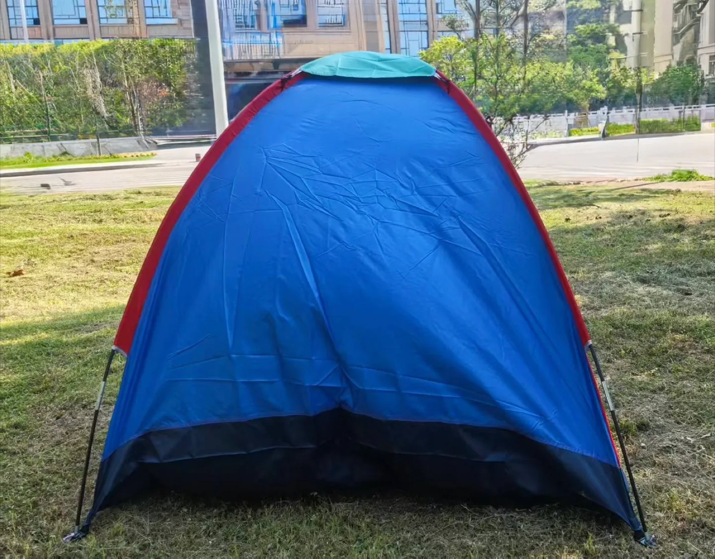 Camping Tent (200cm x 150cm) image indicator(3)