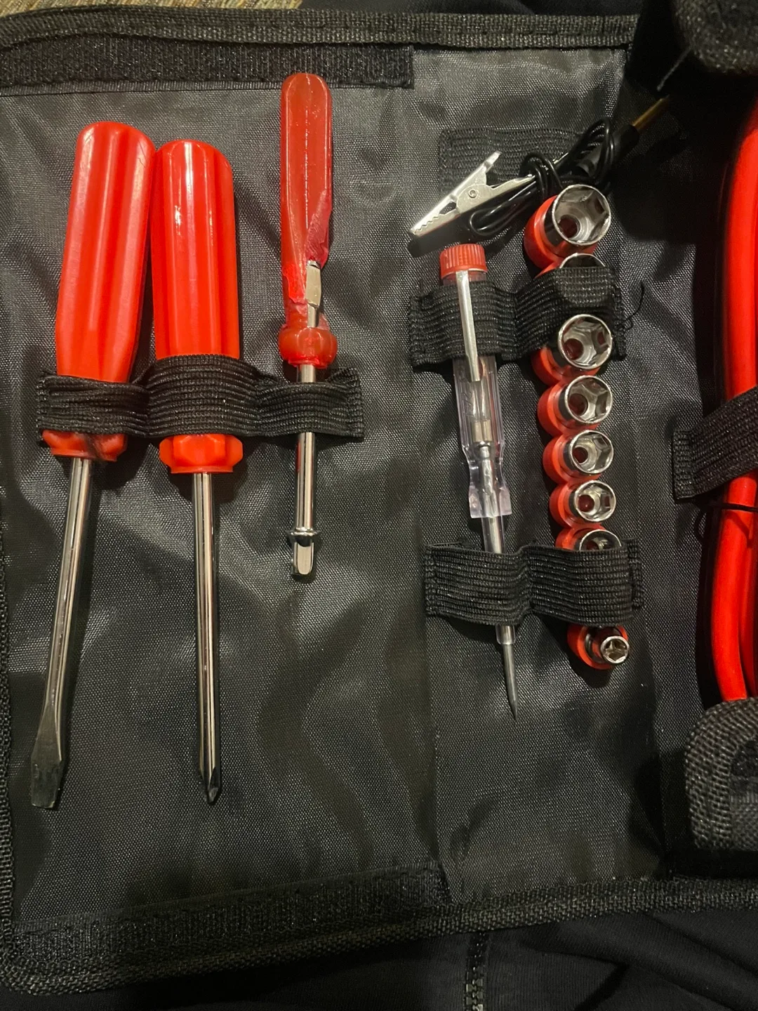 Auto Emergency Car Kit - 18 Pieces image indicator(4)