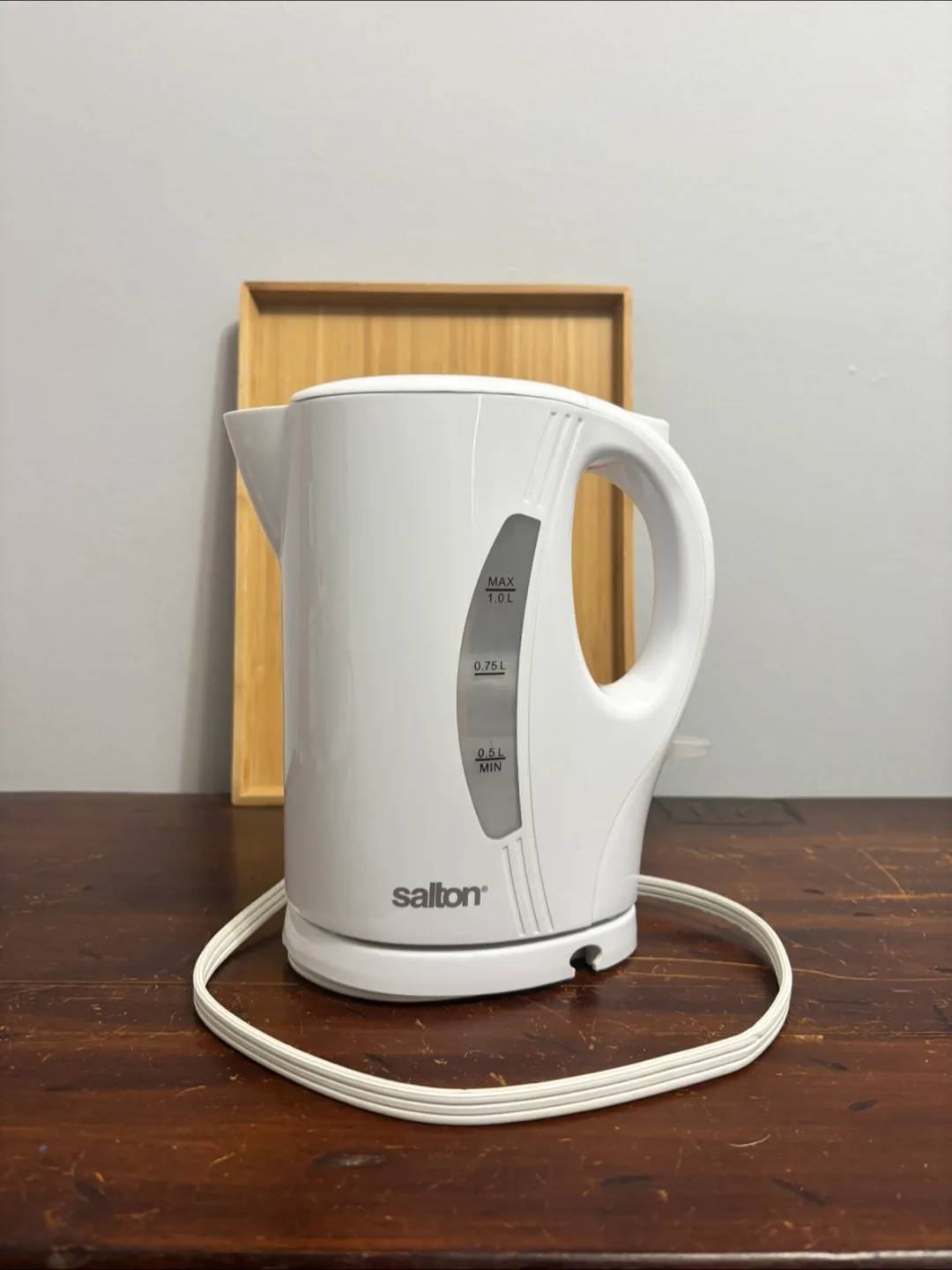 Salton 1.0L Electric Kettle - White thumbnail