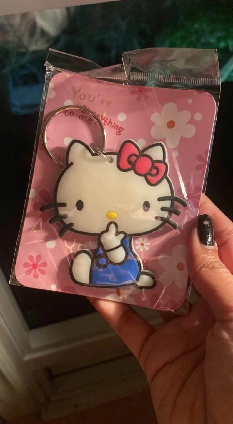 Hello Kitty Keychain thumbnail