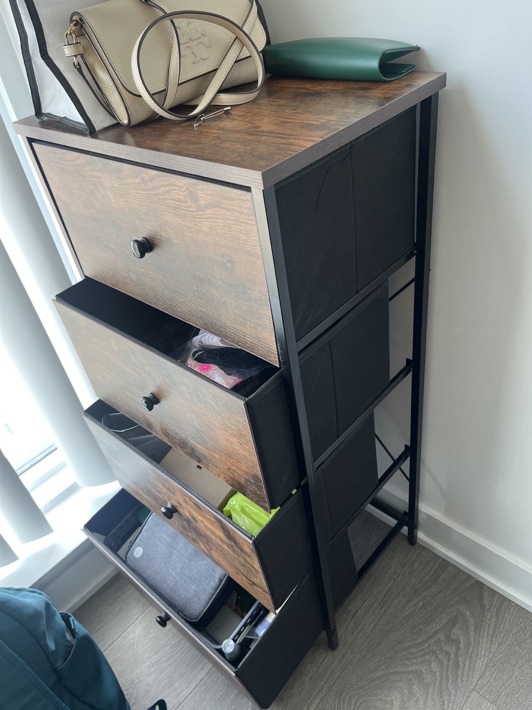 Brown Wood 4-Drawer Dresser - Lightweight - photo 2