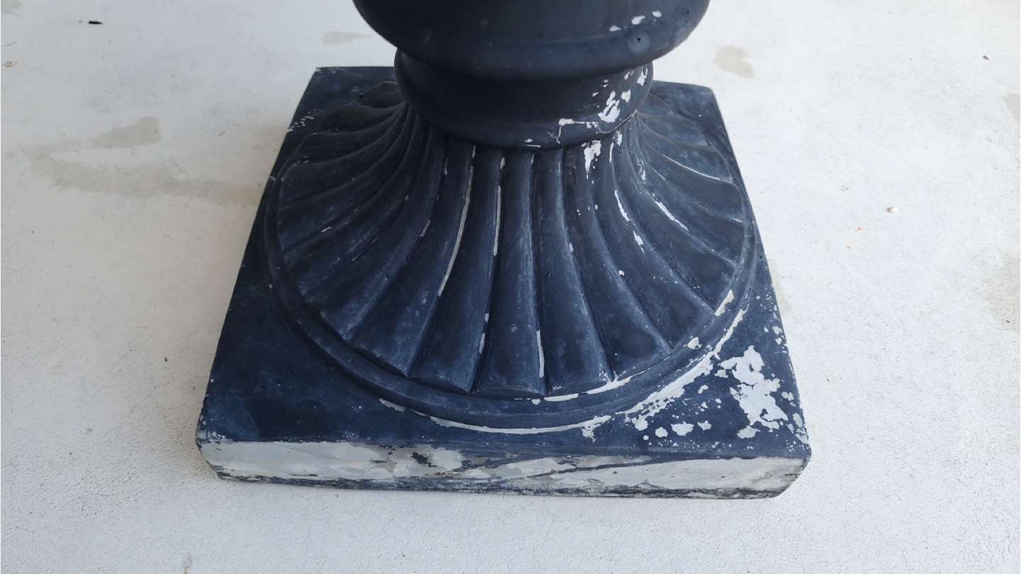 Pair of Black Garden planters - photo 5