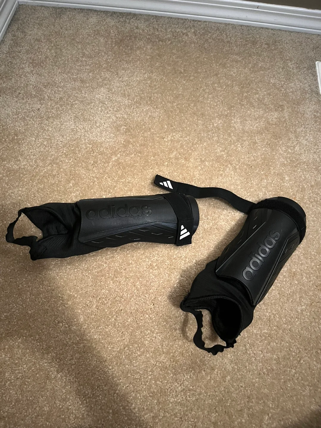 Adidas Soccer Shin Pads thumbnail