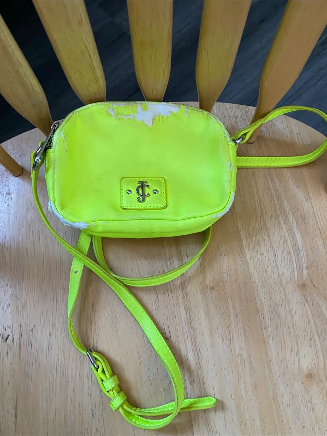 🥕 Juicy Couture Neon Yellow Crossbody Bag thumbnail