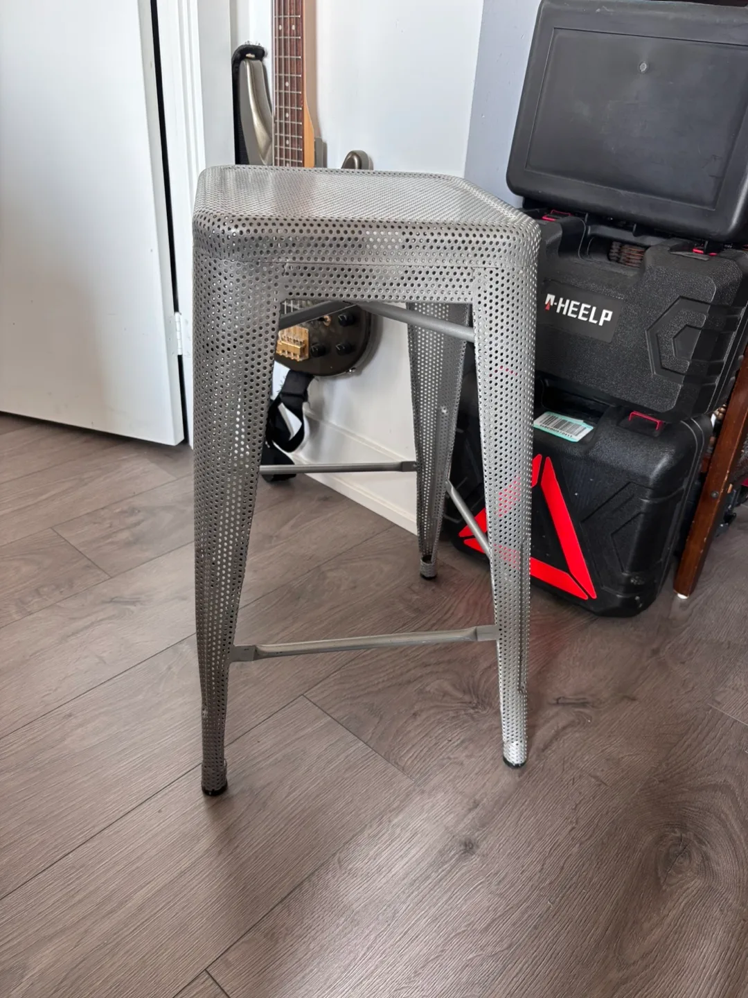 Metal Bar Stool thumbnail