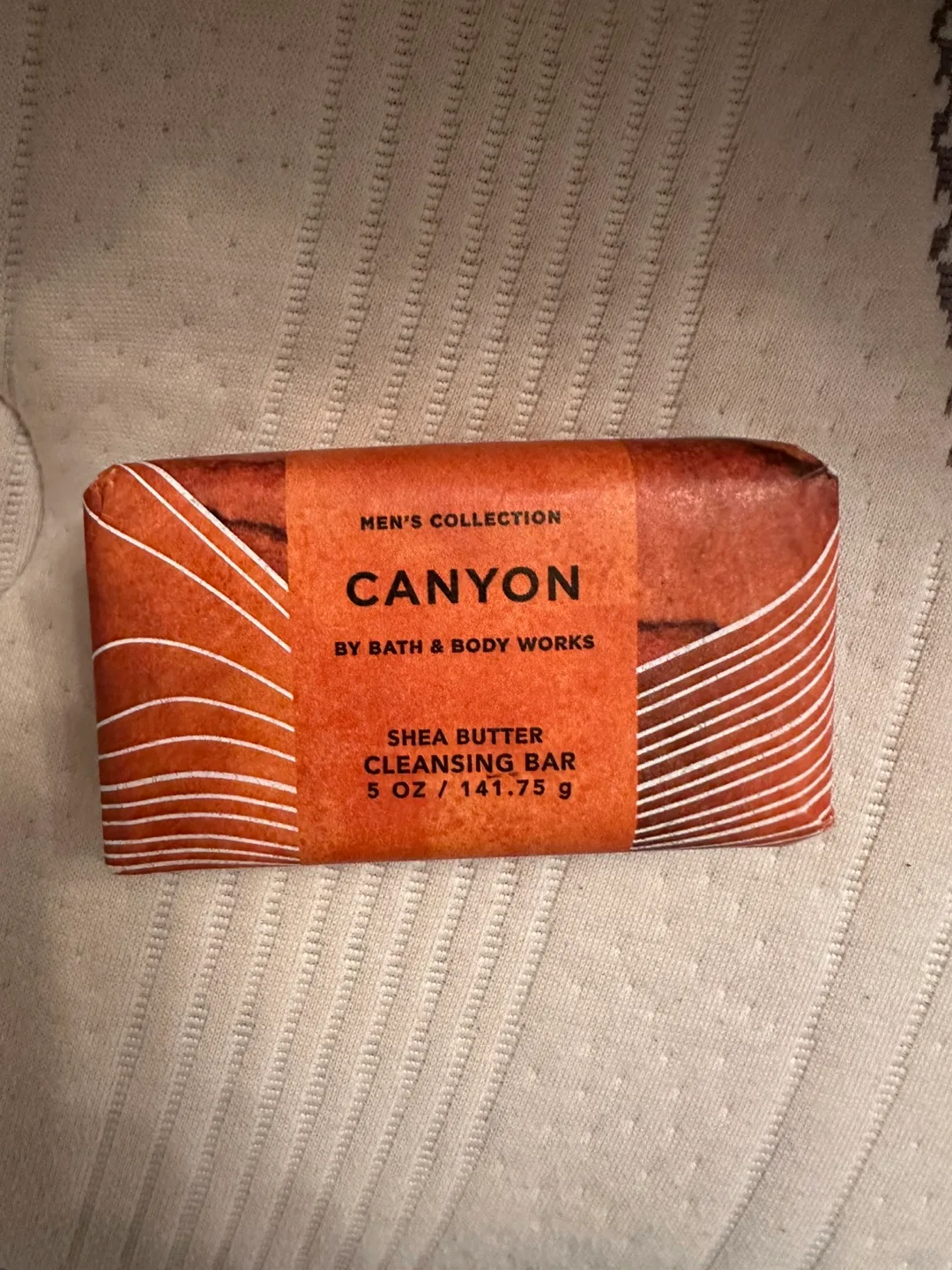 Bath & Body Works Canyon Shea Butter Cleansing Bar thumbnail