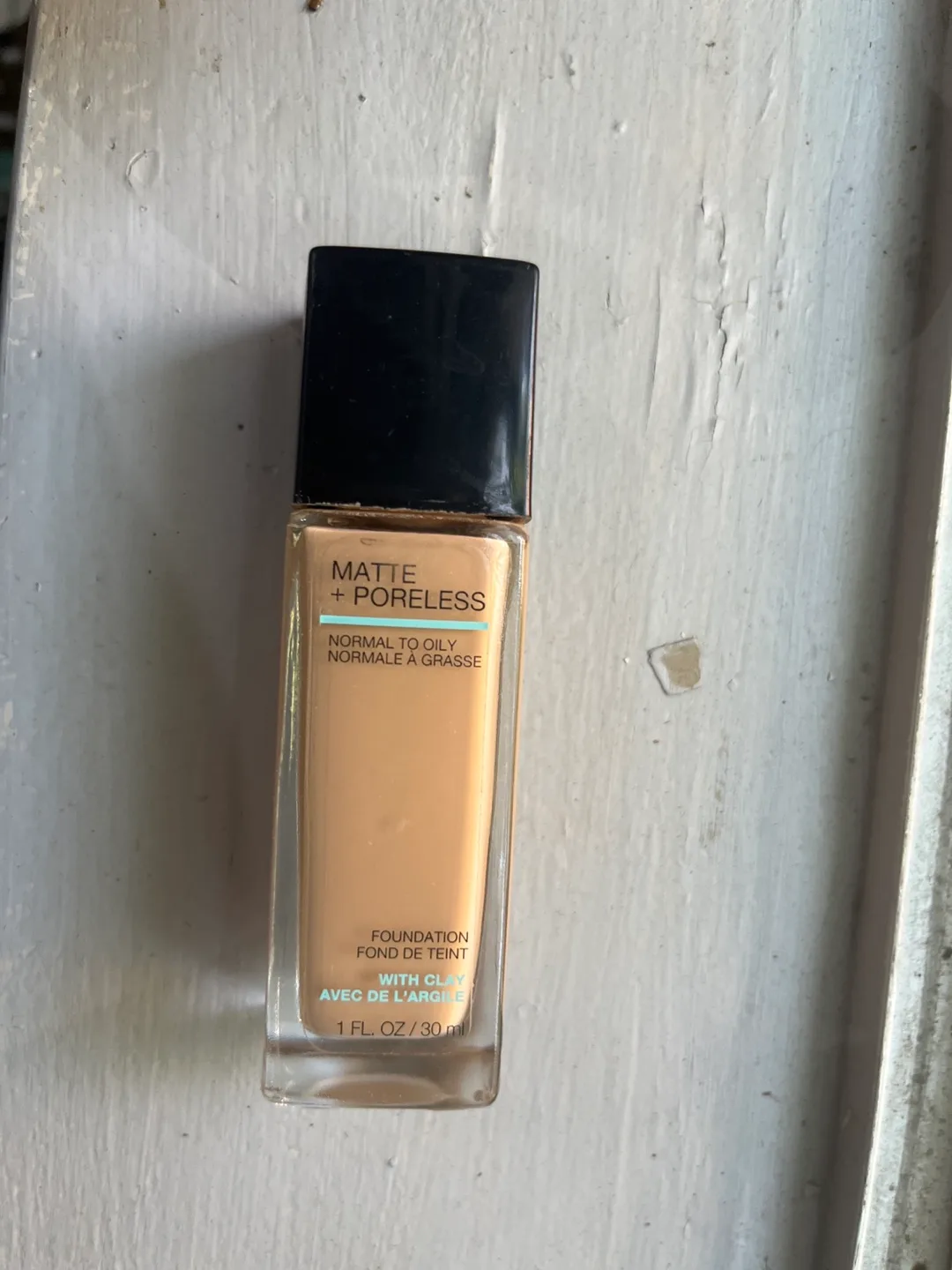 Maybelline Fit Me Matte + Poreless Foundation - 124 thumbnail