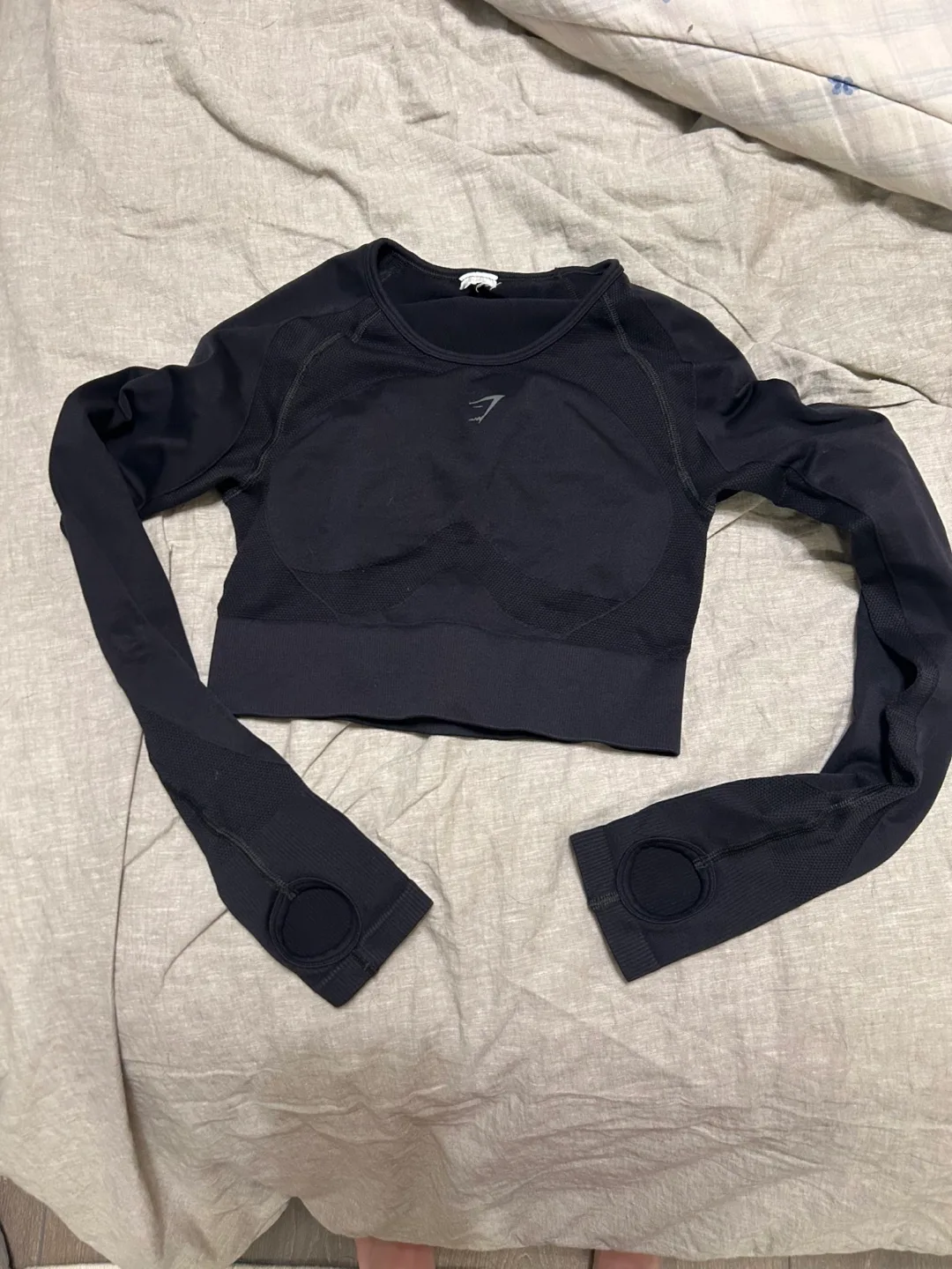 Gymshark Black Long Sleeve Crop Top thumbnail