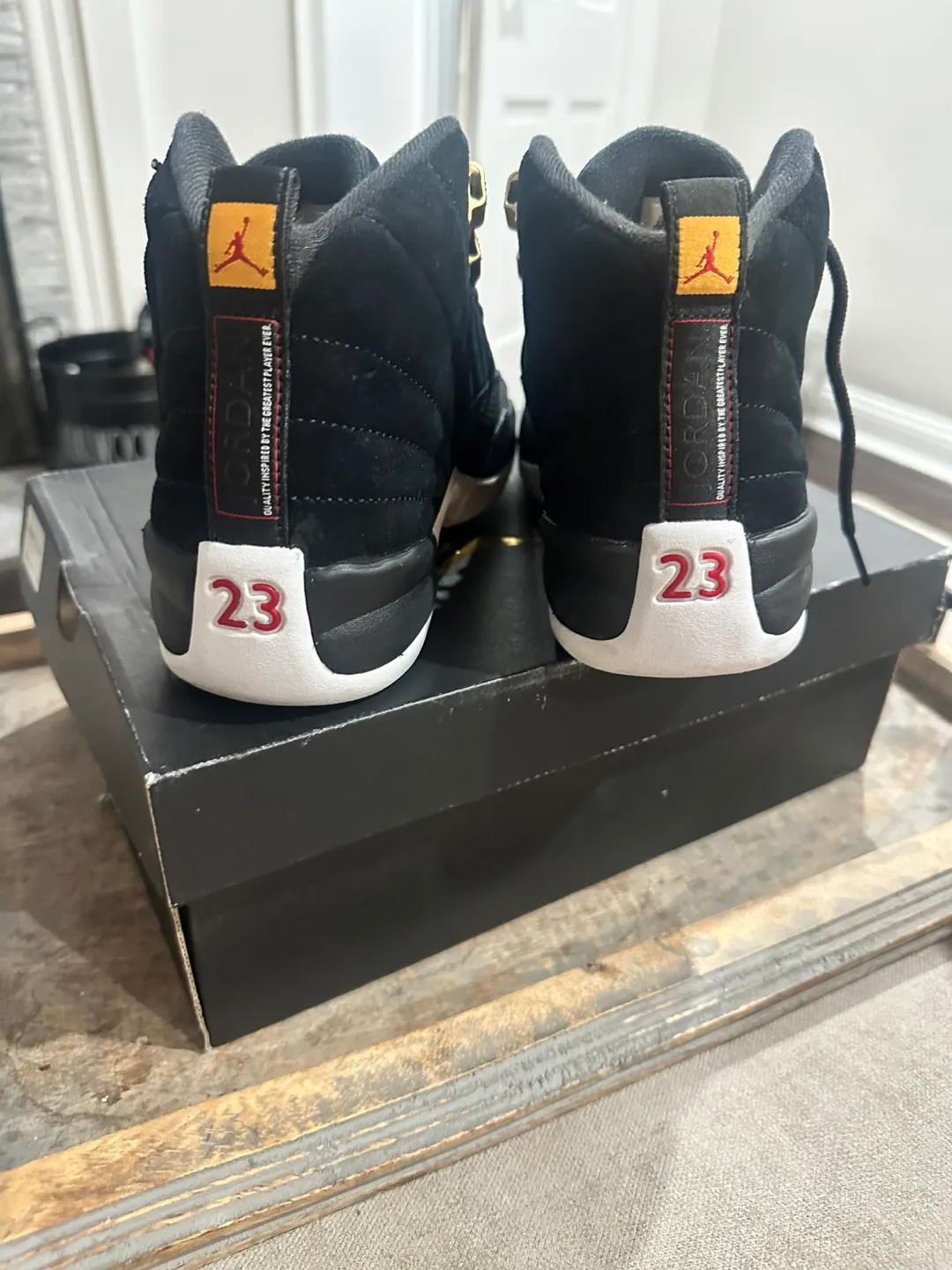 Air Jordan 12 Retro GS Black/White-Taxi Size 7Y image indicator(3)
