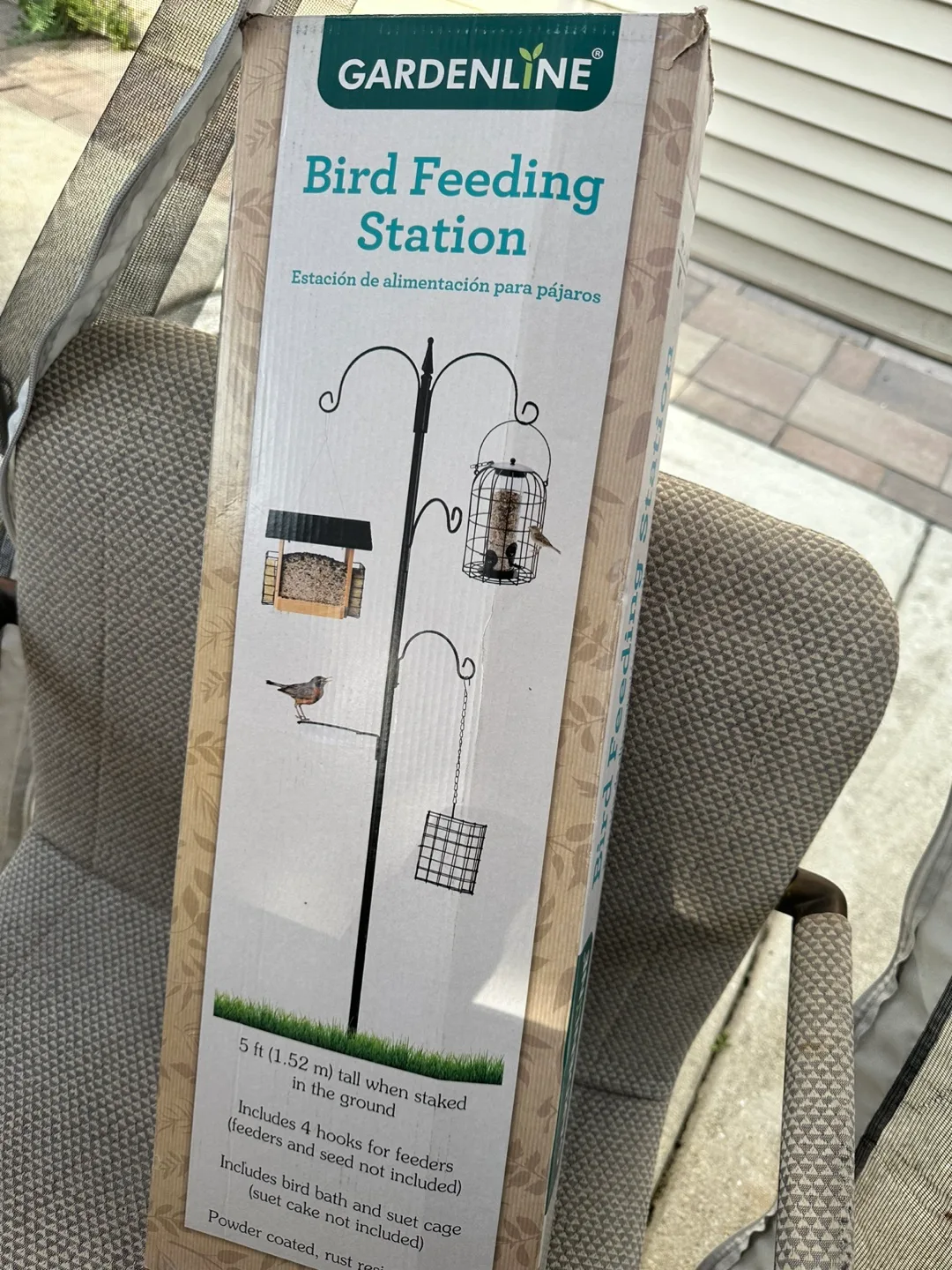 Bird Feeding Station thumbnail
