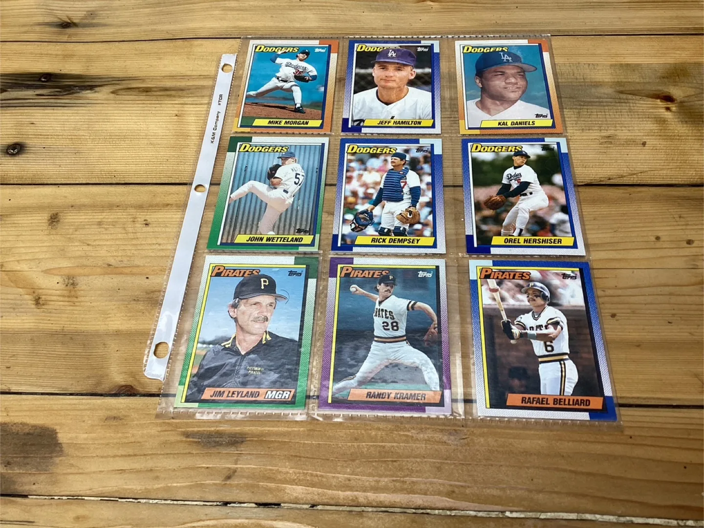 9. 1990 TOPPS MAJOR LEAGUE BASEBALL Trading Cards ! thumbnail
