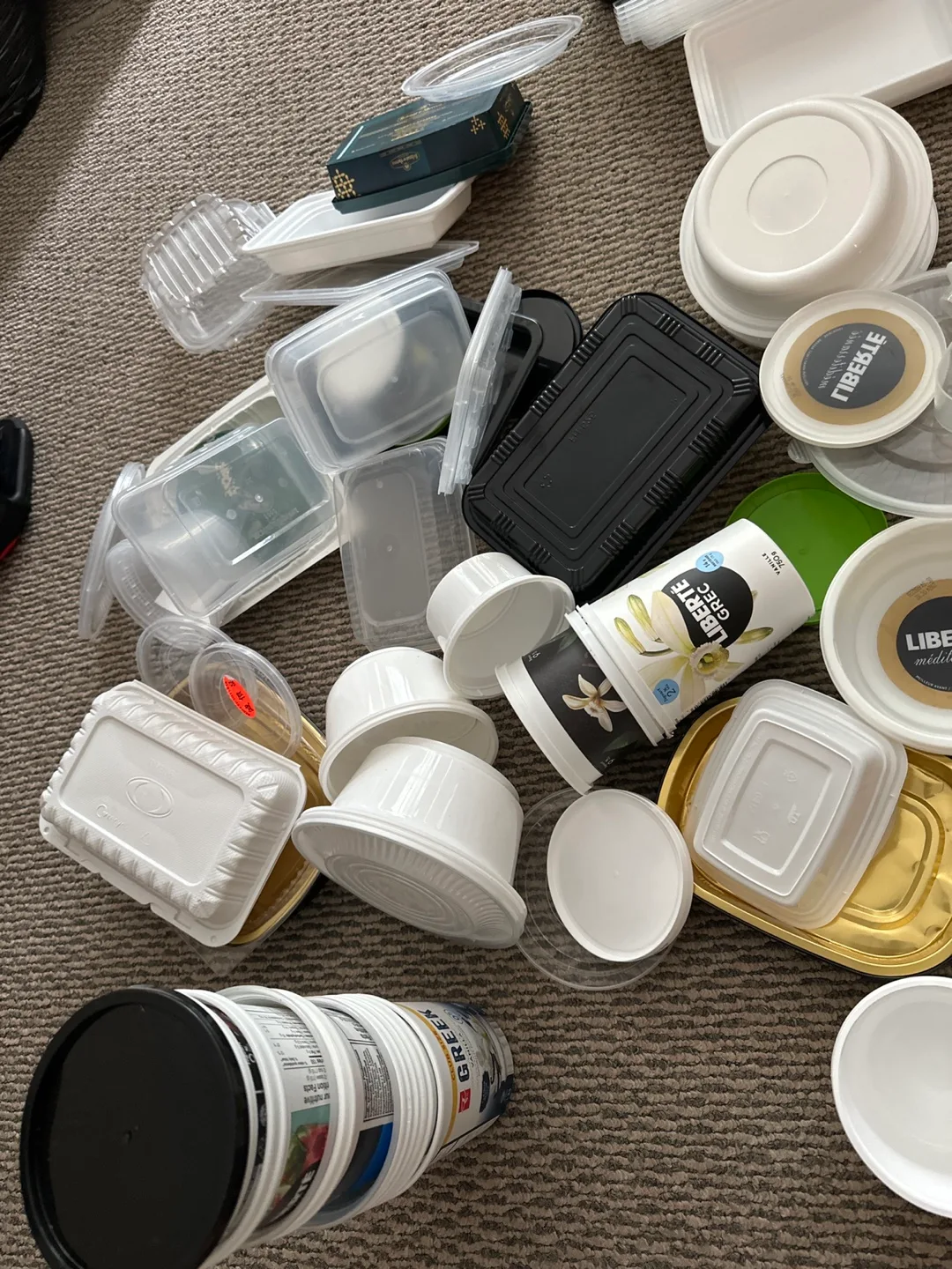 Take out containers thumbnail