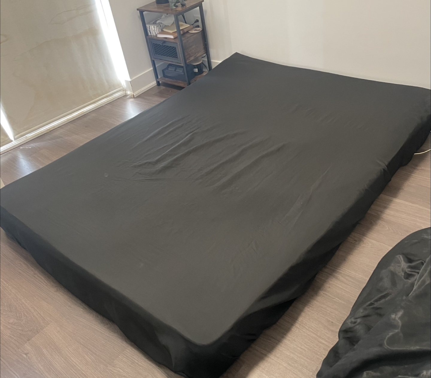 King size Mattress and 2 large Pillows