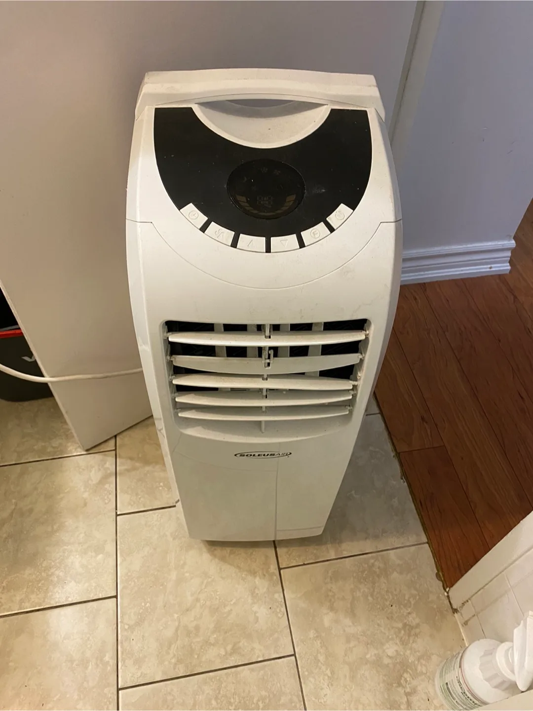 Soleus Air Portable Air Conditioner NPA1-10CE thumbnail