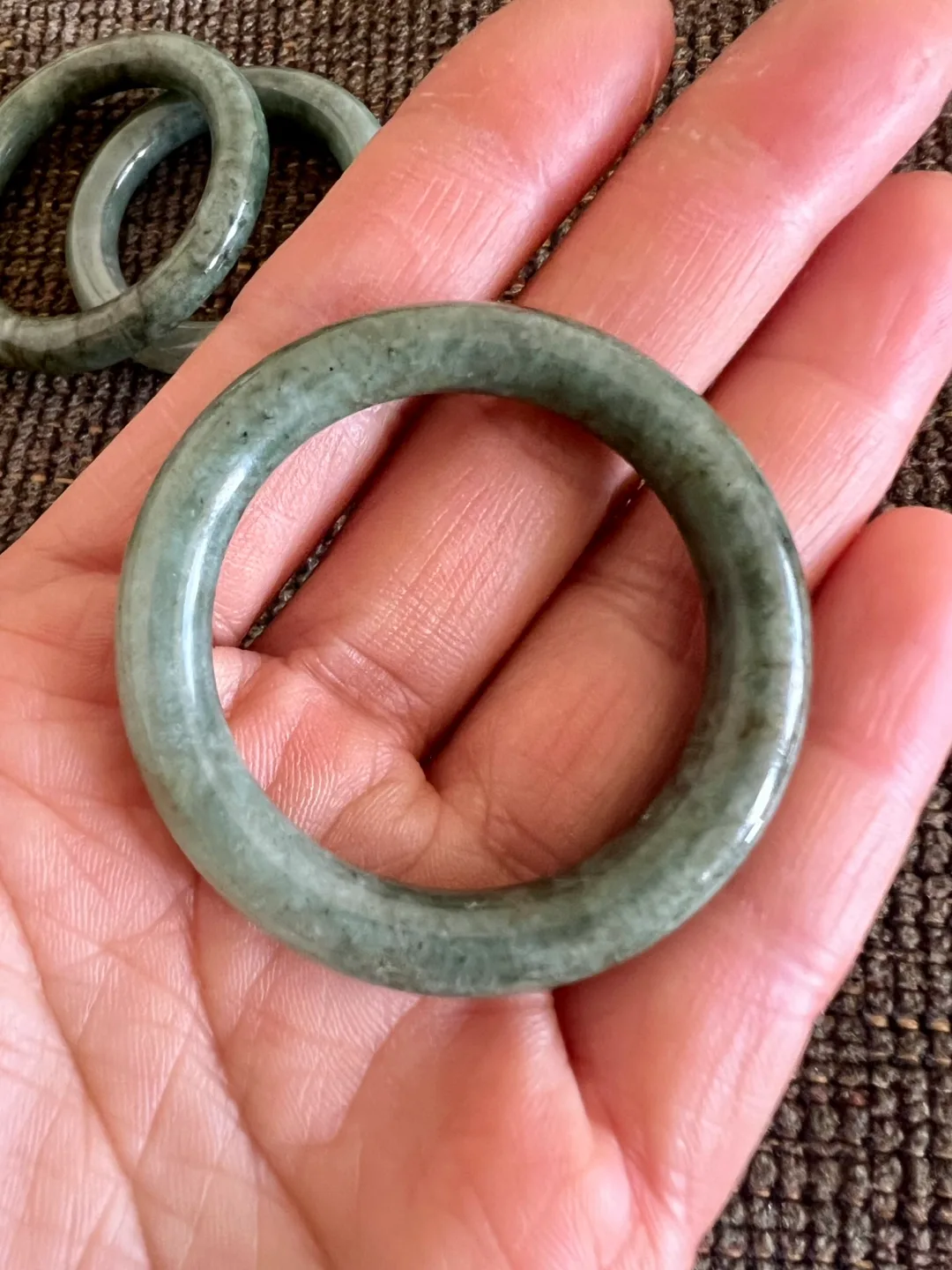 Antique Jade Bangle Bracelet image indicator(3)