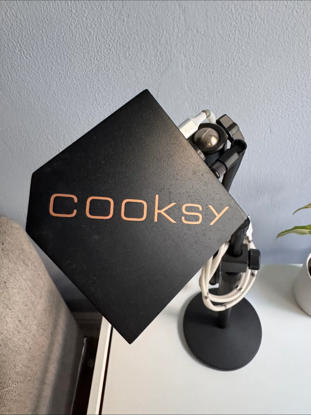 Cooksy AI-Powered Cooking Camera thumbnail