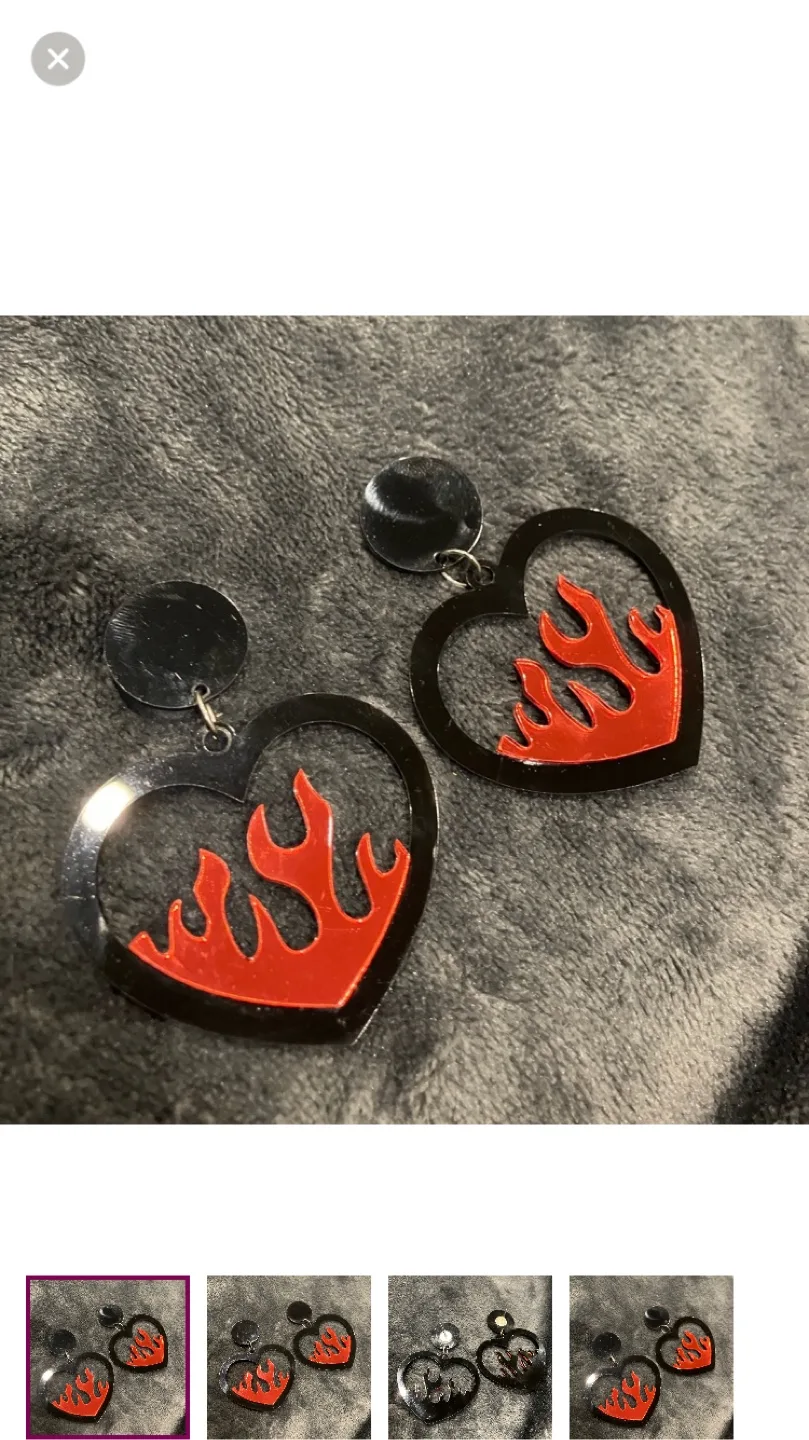 Acrylics Black Heart Flame Earrings thumbnail