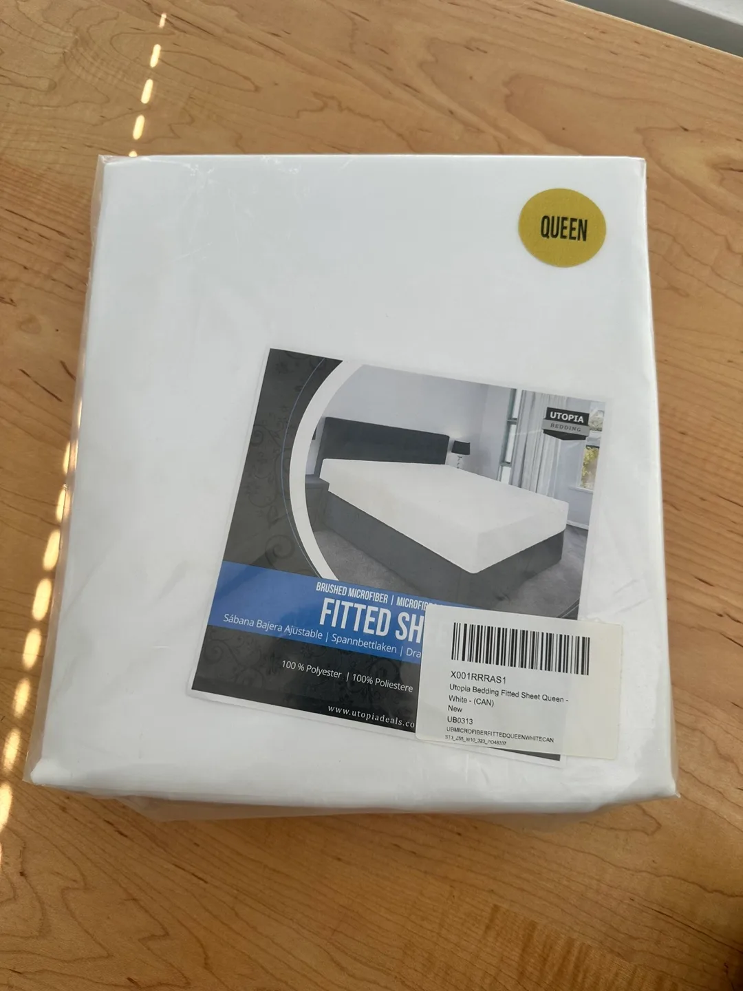 Utopia Bedding Queen Fitted Sheet and Duvet Set - New image indicator(2)