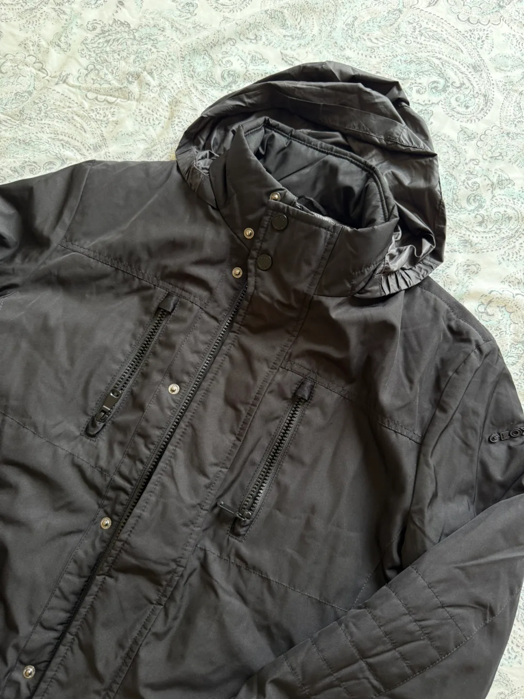 Geox  Black Jacket (M-L) thumbnail