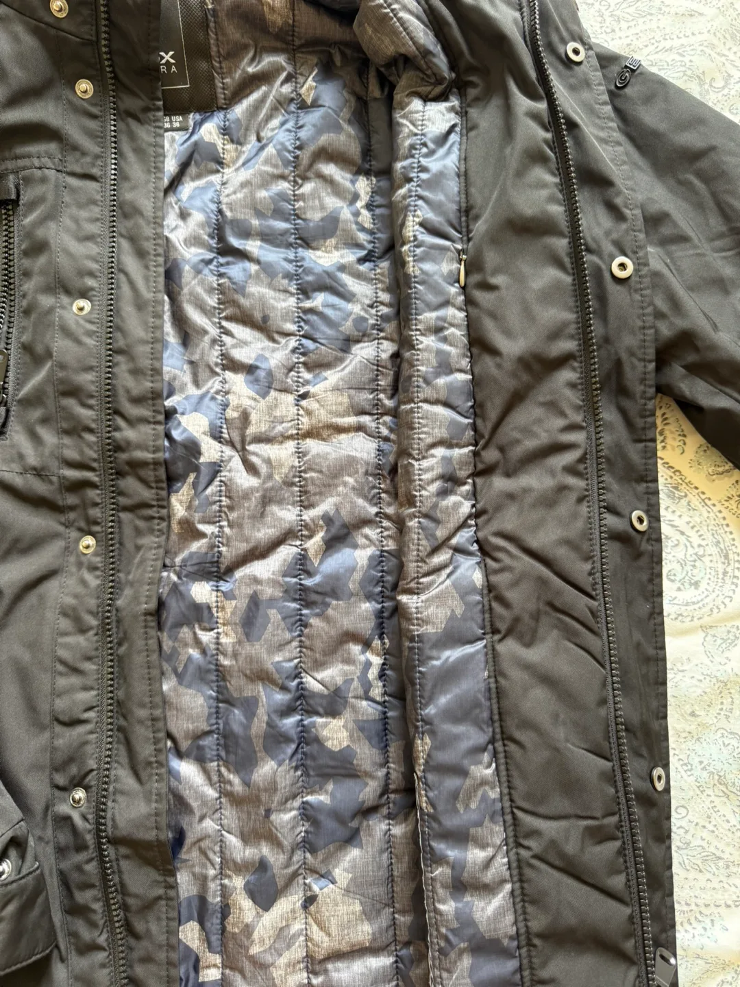 Geox  Black Jacket (M-L) image indicator(4)