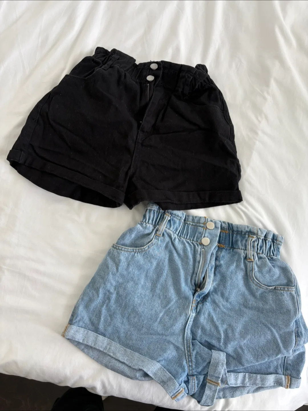 Denim shorts thumbnail