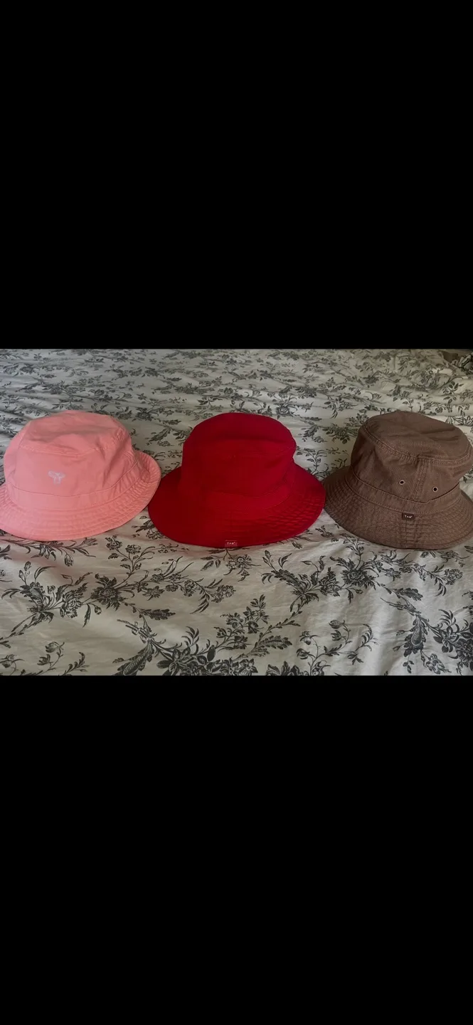 TNA Bucket Hats - Red, Pink, Brown image indicator(3)