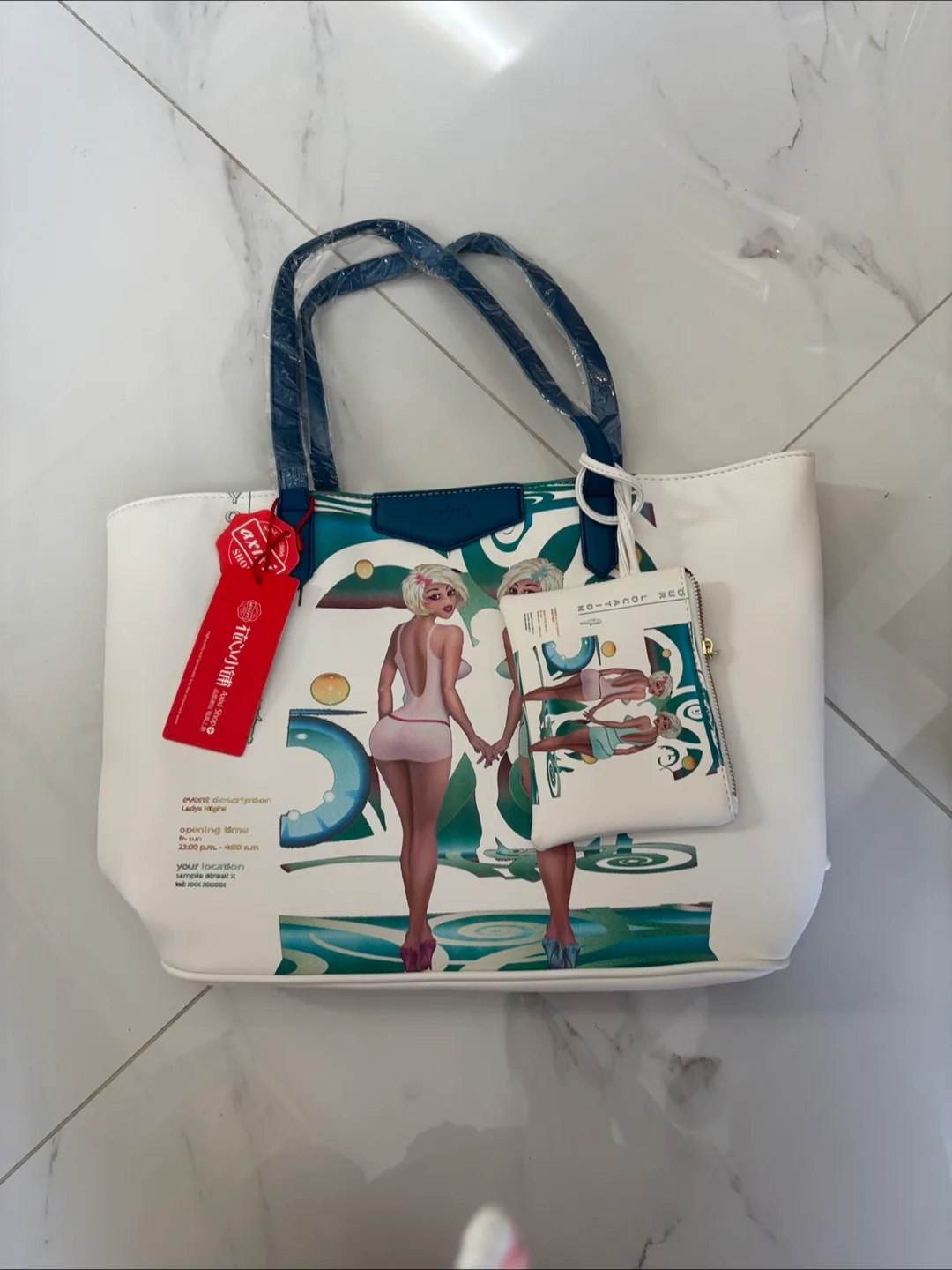 Vegan leather Tote bag NEW W TAGS thumbnail