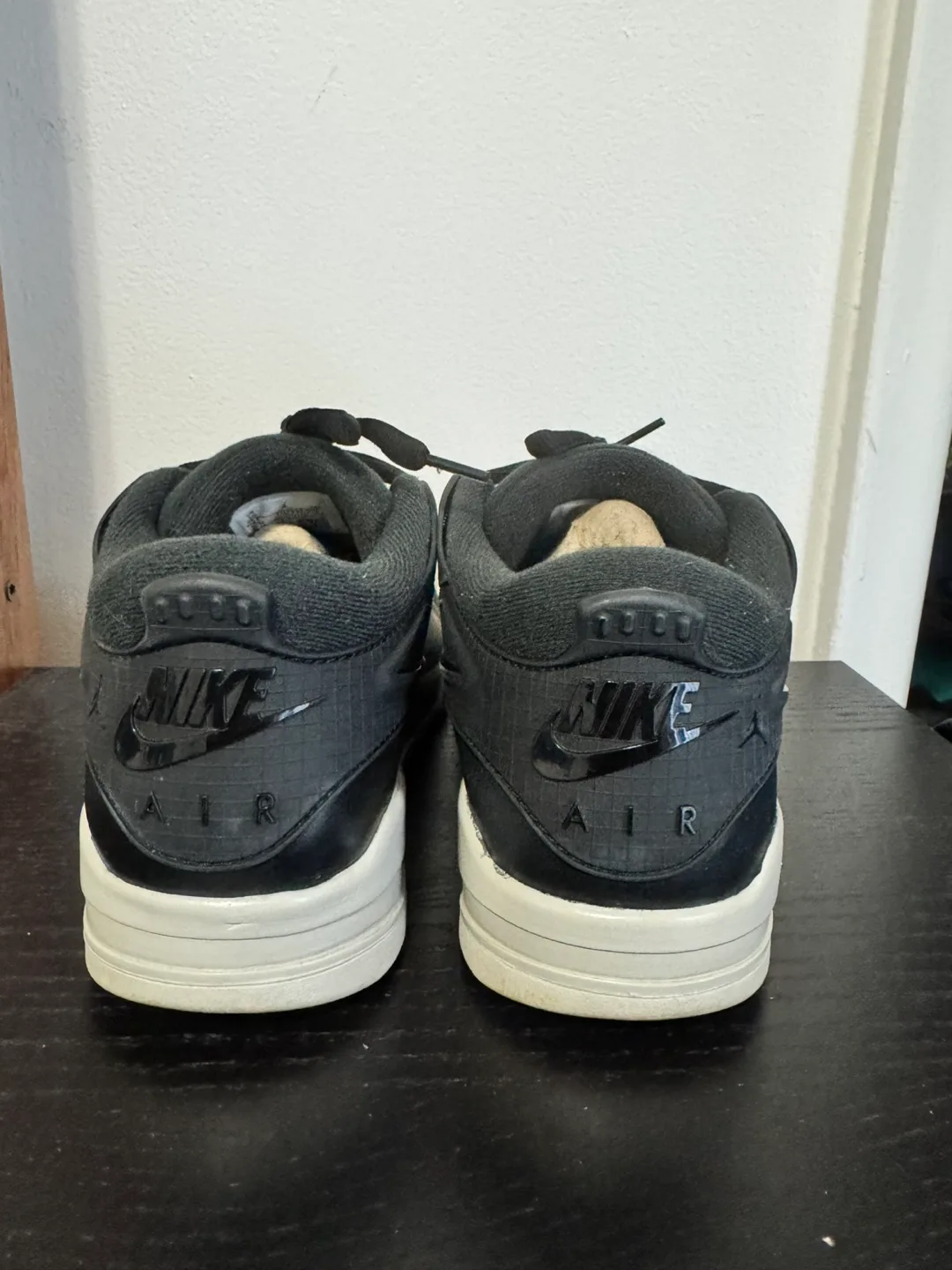 Air Jordan 4 RM Black Lightbone (10Us mens) image indicator(2)