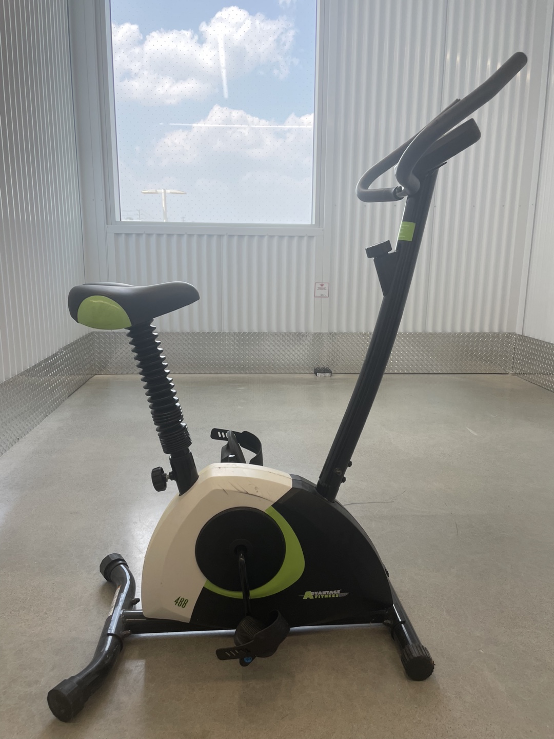 Advantage Fitness 480 Upright Exercise Bike