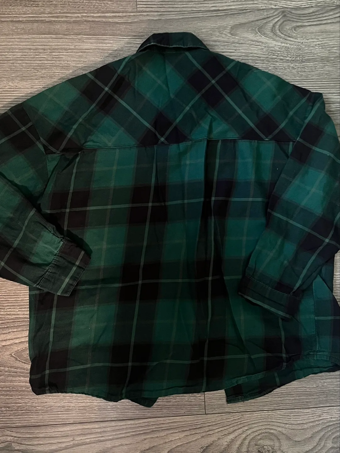 Green Plaid button up image indicator(2)
