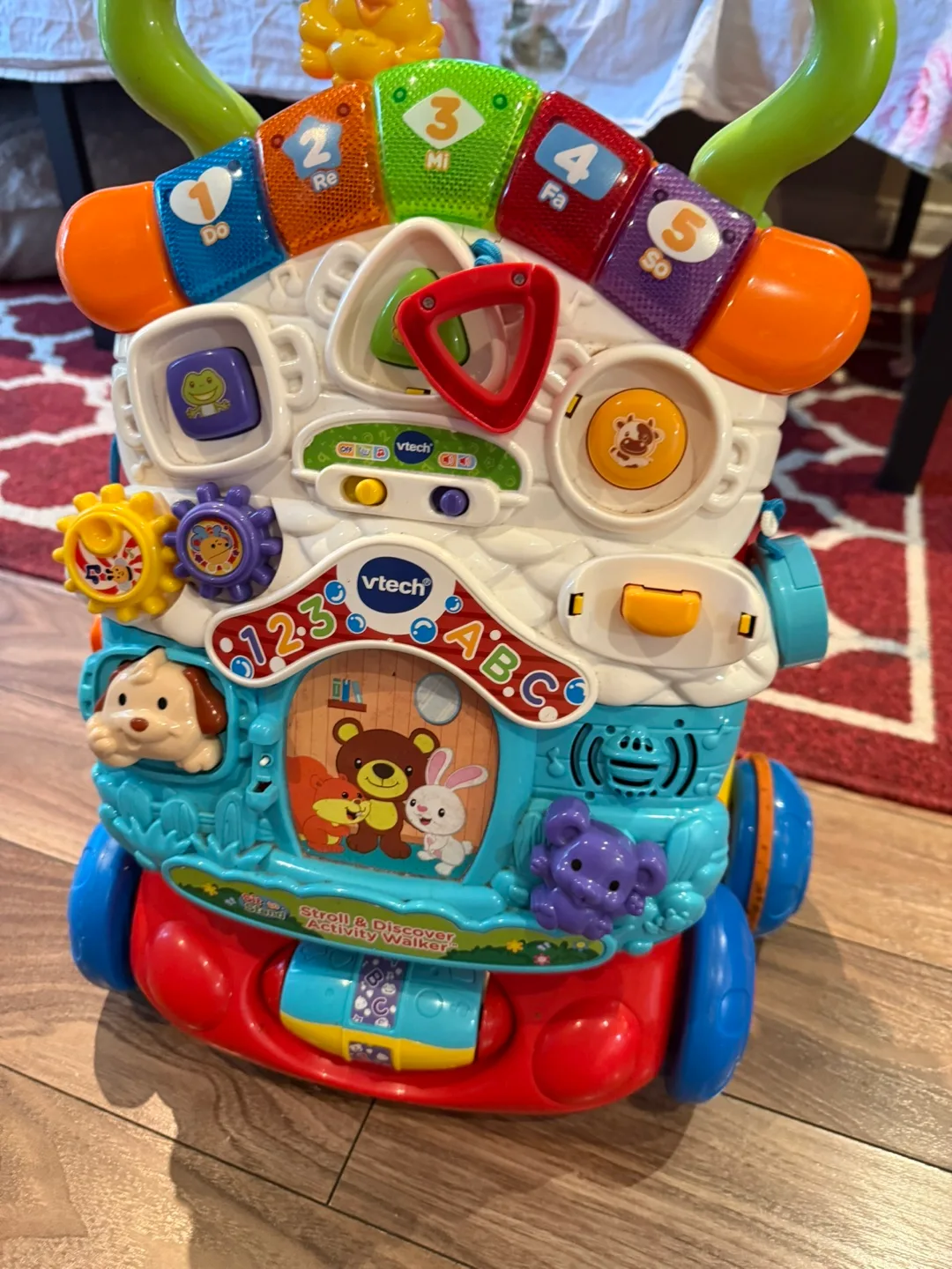 VTech Stroll & Discover Activity Walker image indicator(2)