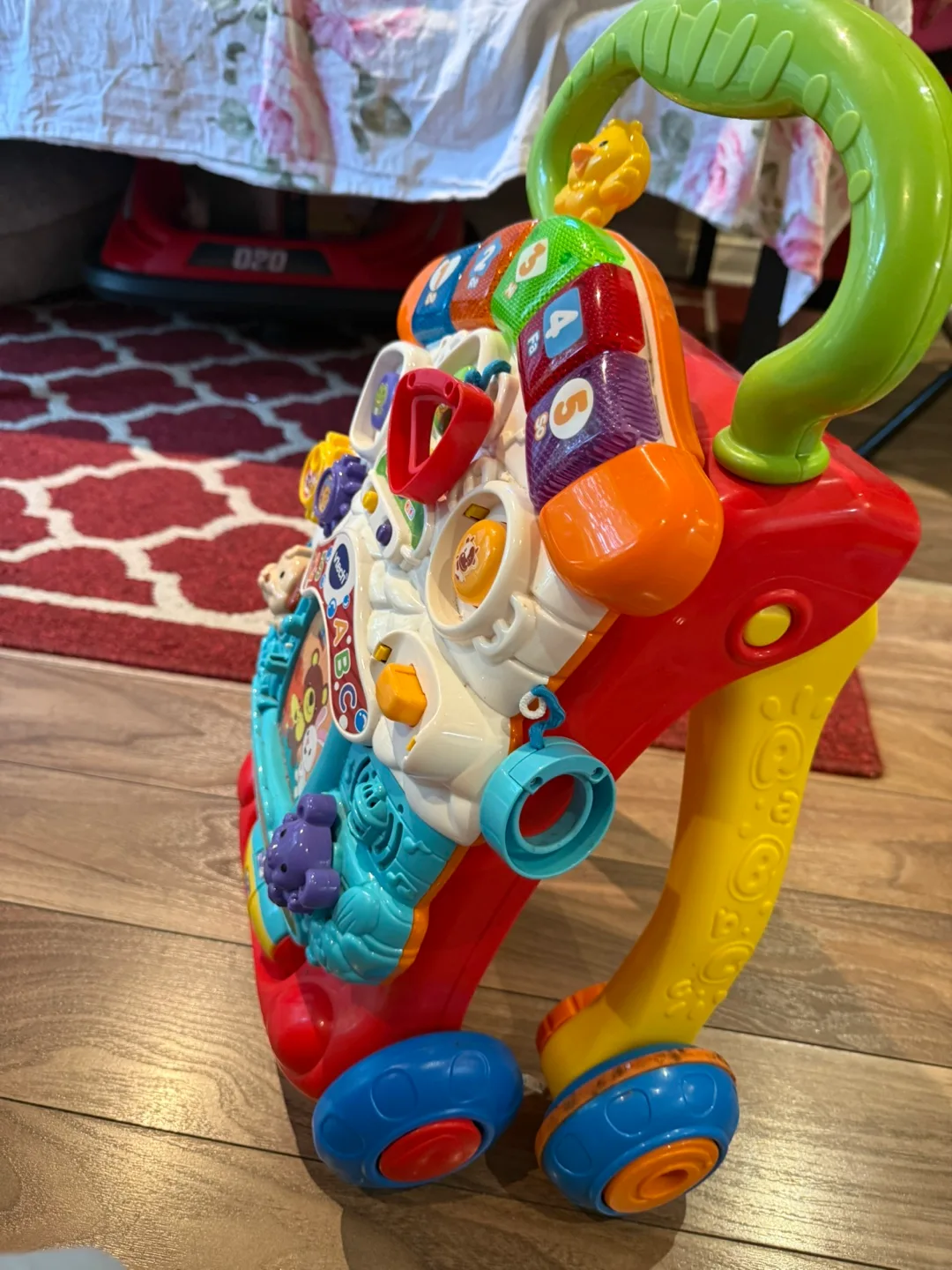 VTech Stroll & Discover Activity Walker thumbnail