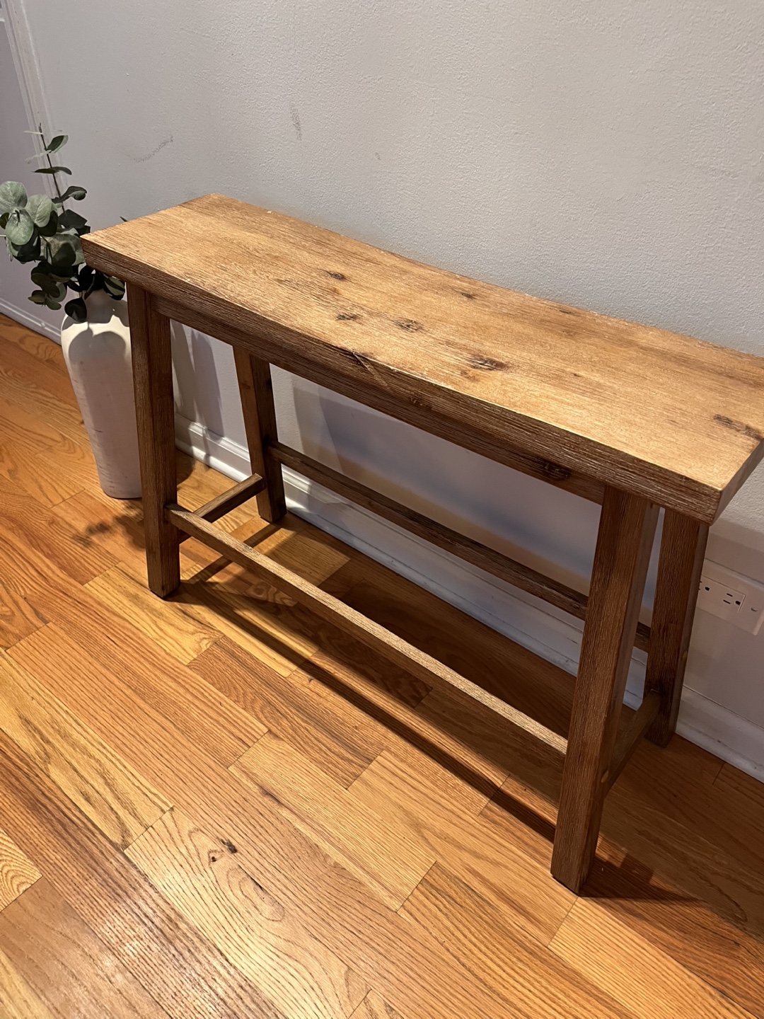 Entryway table - photo 2